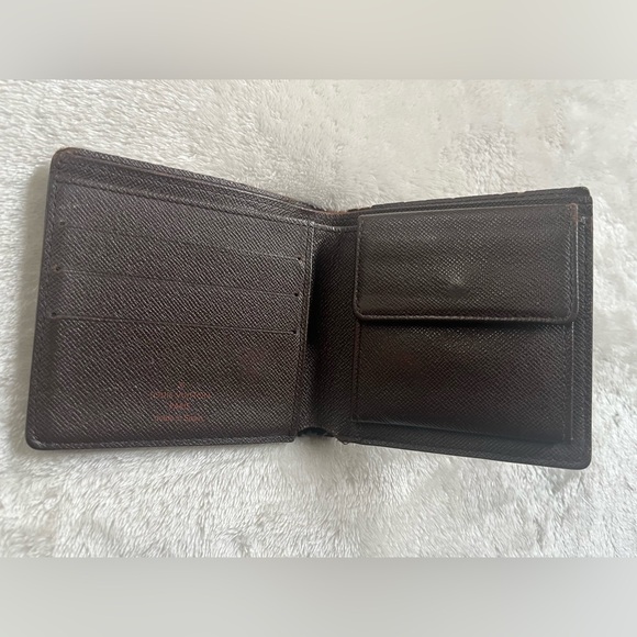 Sold Louis Vuitton men wallet - Picture 6 of 14